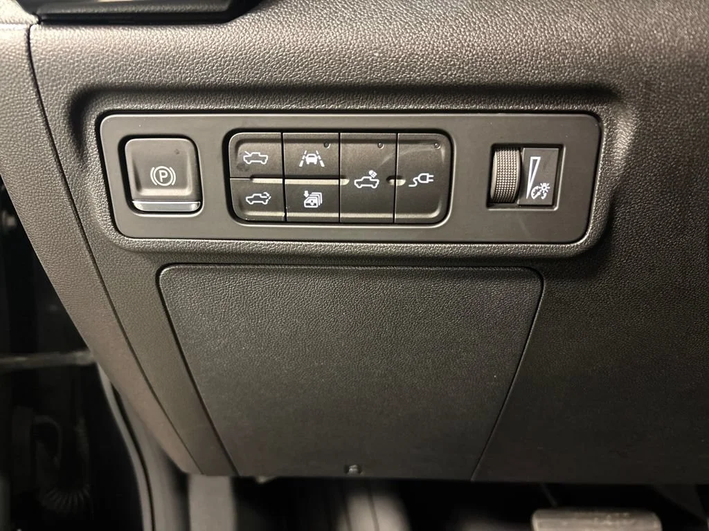 New 2026 Void Black GMC 3X image 31