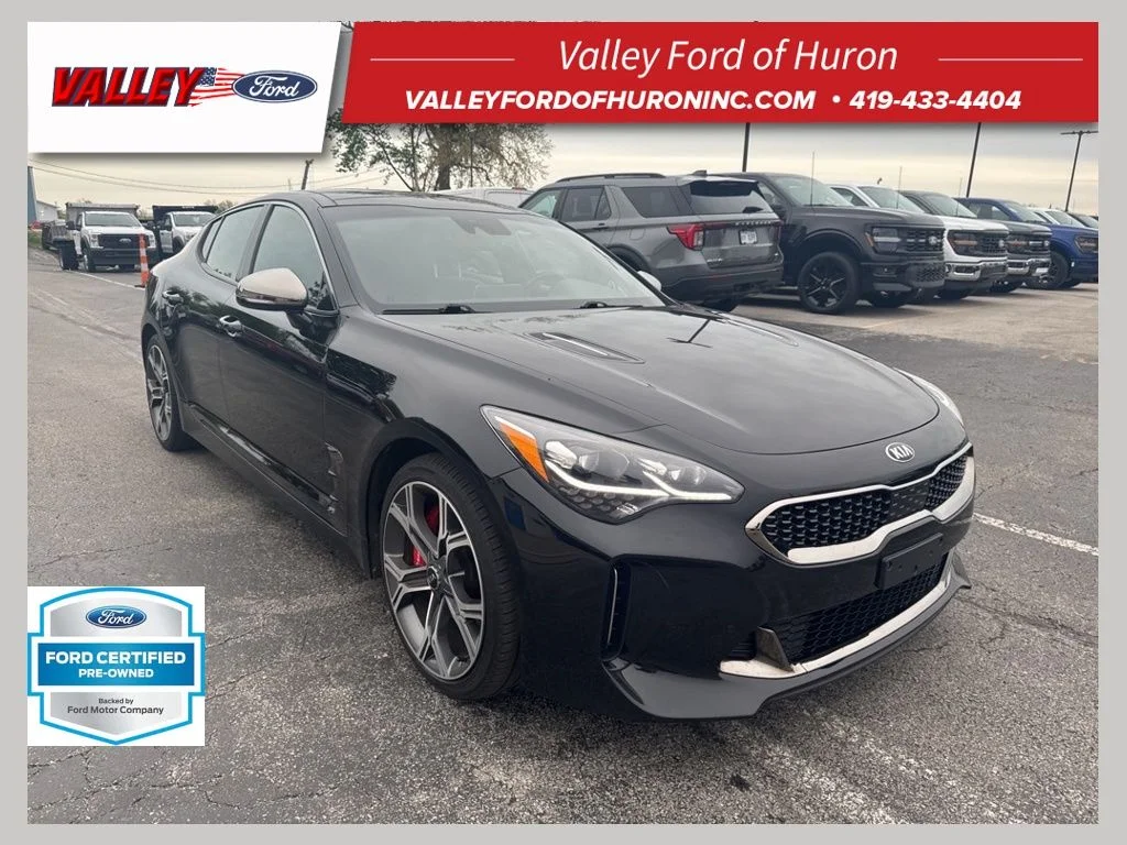 2020 Kia Stinger GT1 AWD's photo