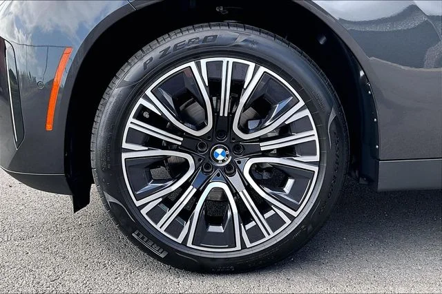2025 BMW X3 30 - Photo 8