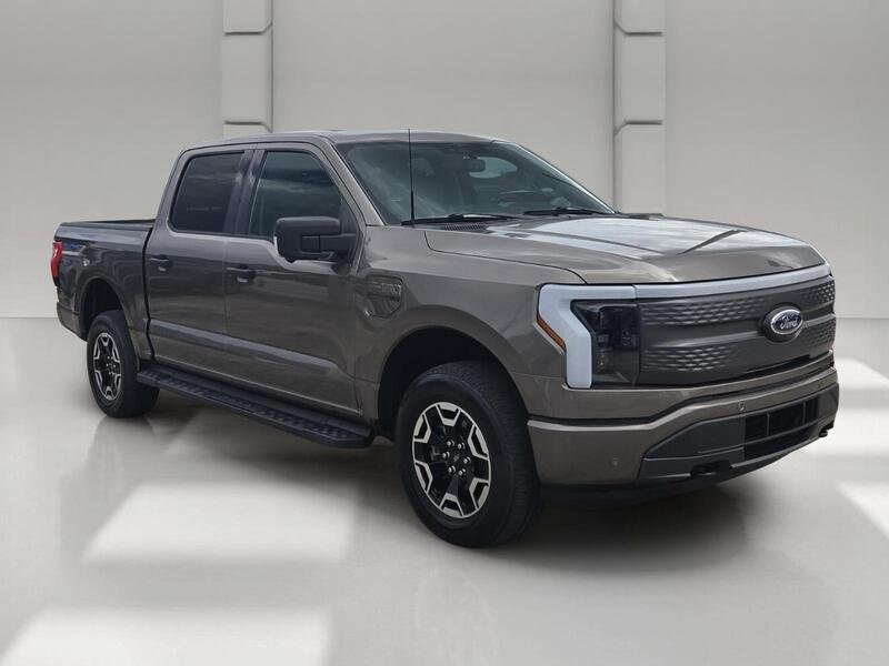 Used 2023 Stone Gray Metallic FORD XLT 4WD SUPERCREW 5.5
