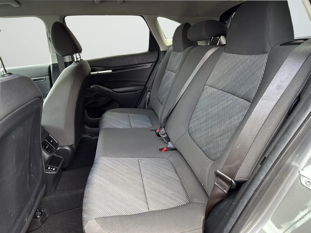 Certified Used 2024 Gray Kia LX image 25