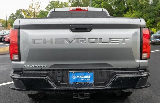 Used 2023 Gray Chevrolet Z71 image 7