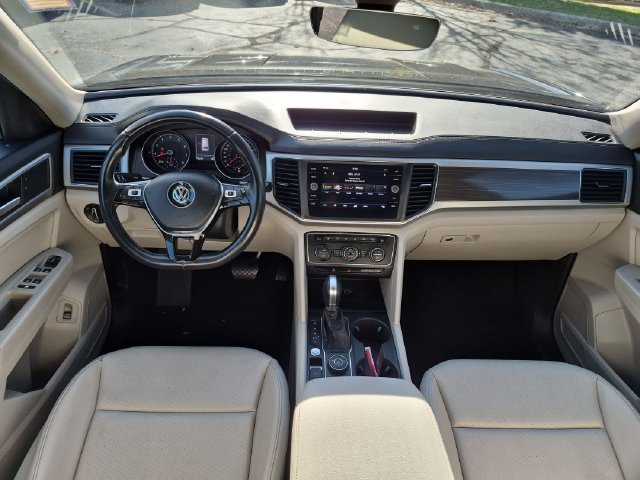 Used 2019  Volkswagen 3.6L V6 SE image 25