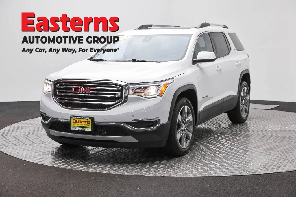 Used 2018 White GMC SLT-2 image 1