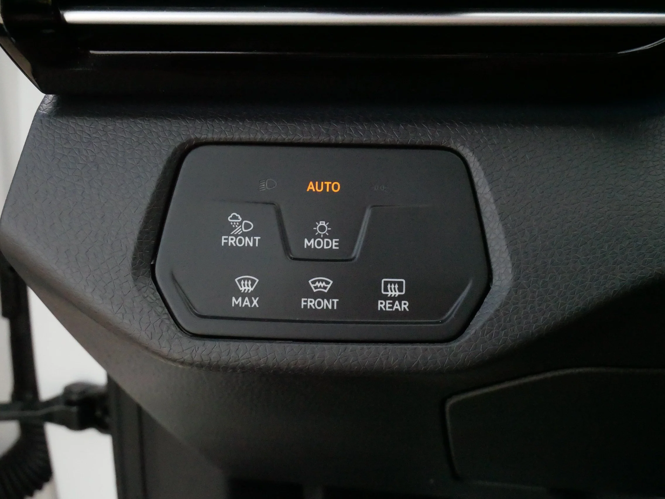 Certified Used 2023 White Volkswagen Pro S Plus image 26