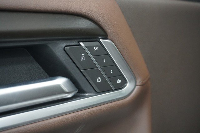 New 2026 Sterling Metallic GMC Denali image 21