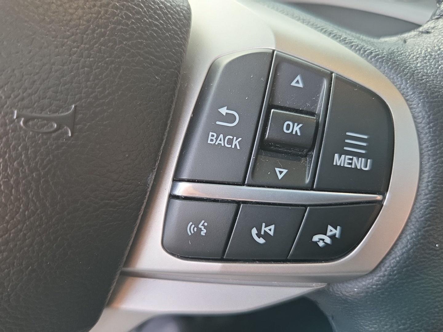 Used 2023 Agate Black Metallic Ford XLT image 11