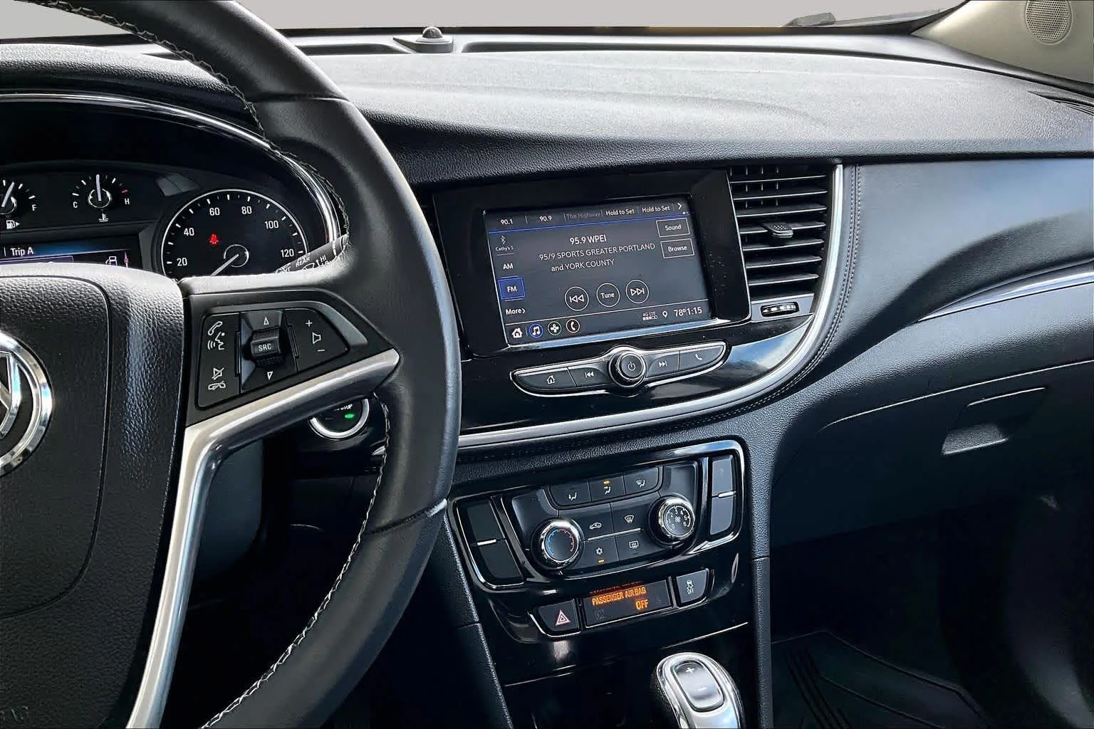 Used 2022 Cinnabar Metallic Buick Preferred image 7
