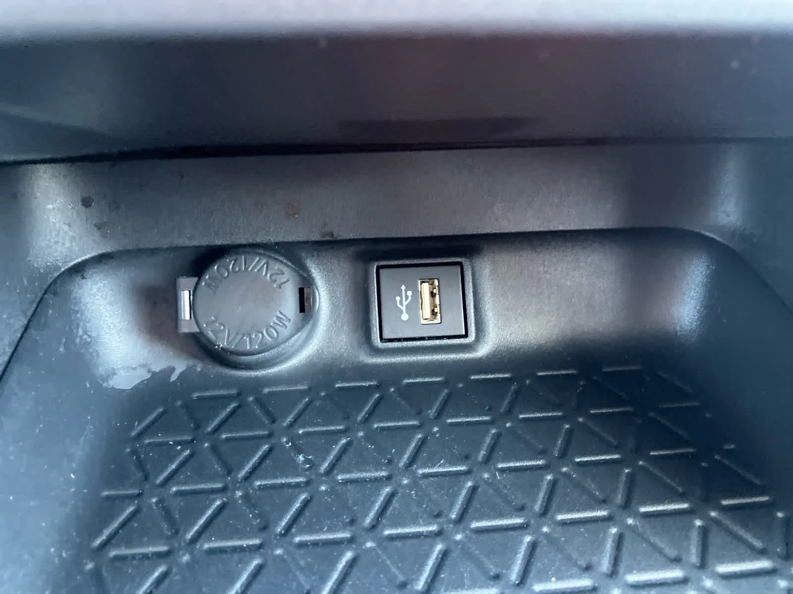 Certified Used 2025 Ice Cap Toyota LE image 26