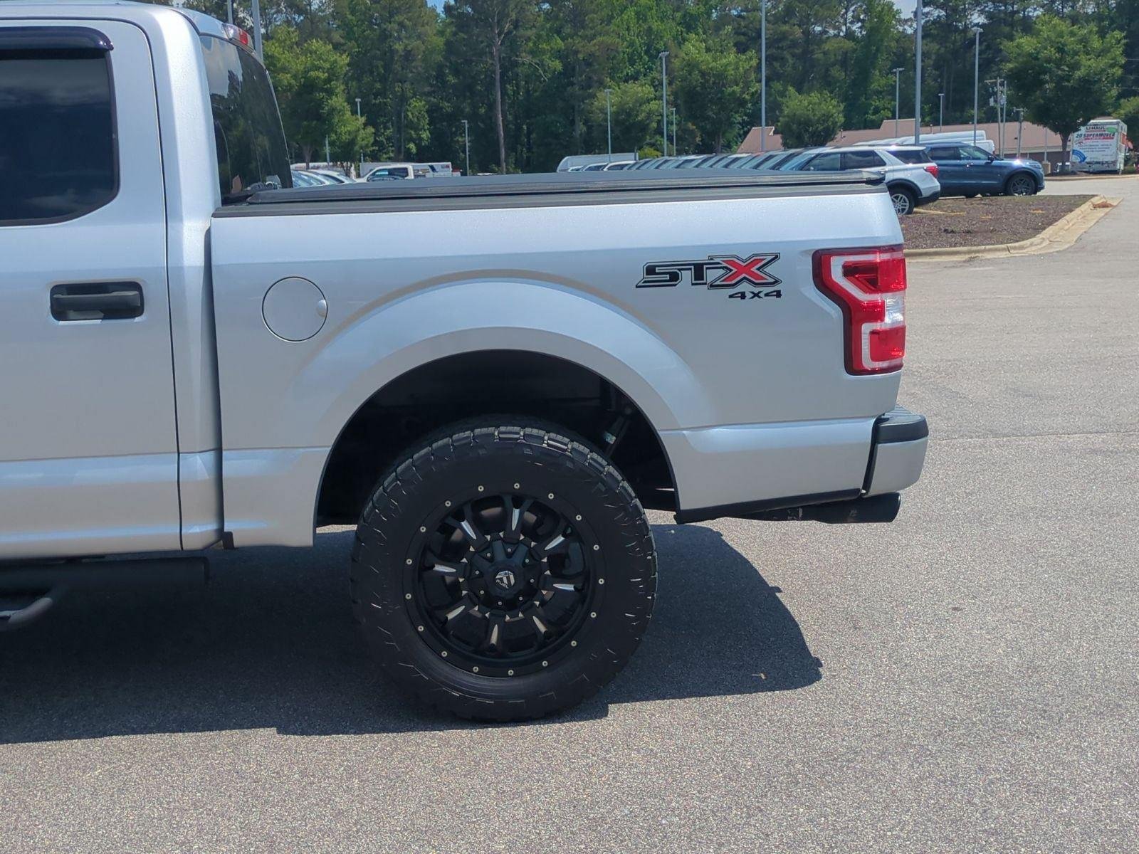 Used 2018 Ingot Silver Ford XL image 11