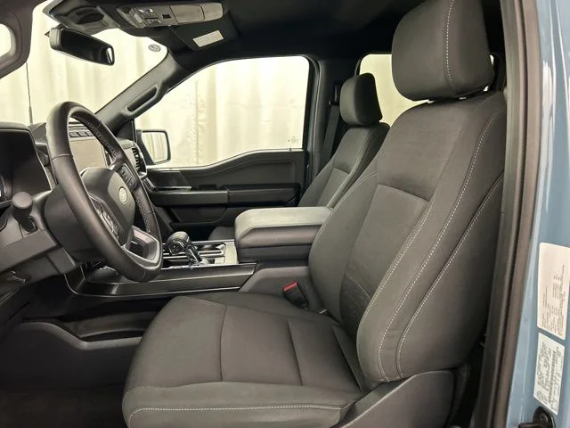 Used 2023 Blue Ford XLT image 6
