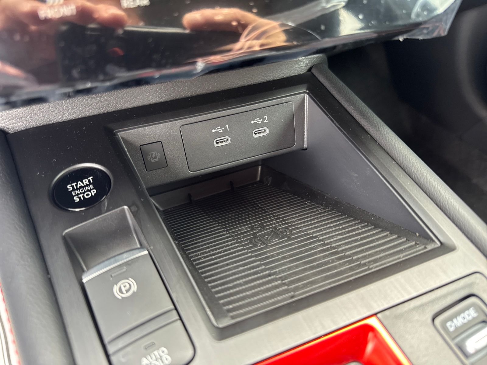 New 2026 Nissan Kicks SR 4D Sport Utility