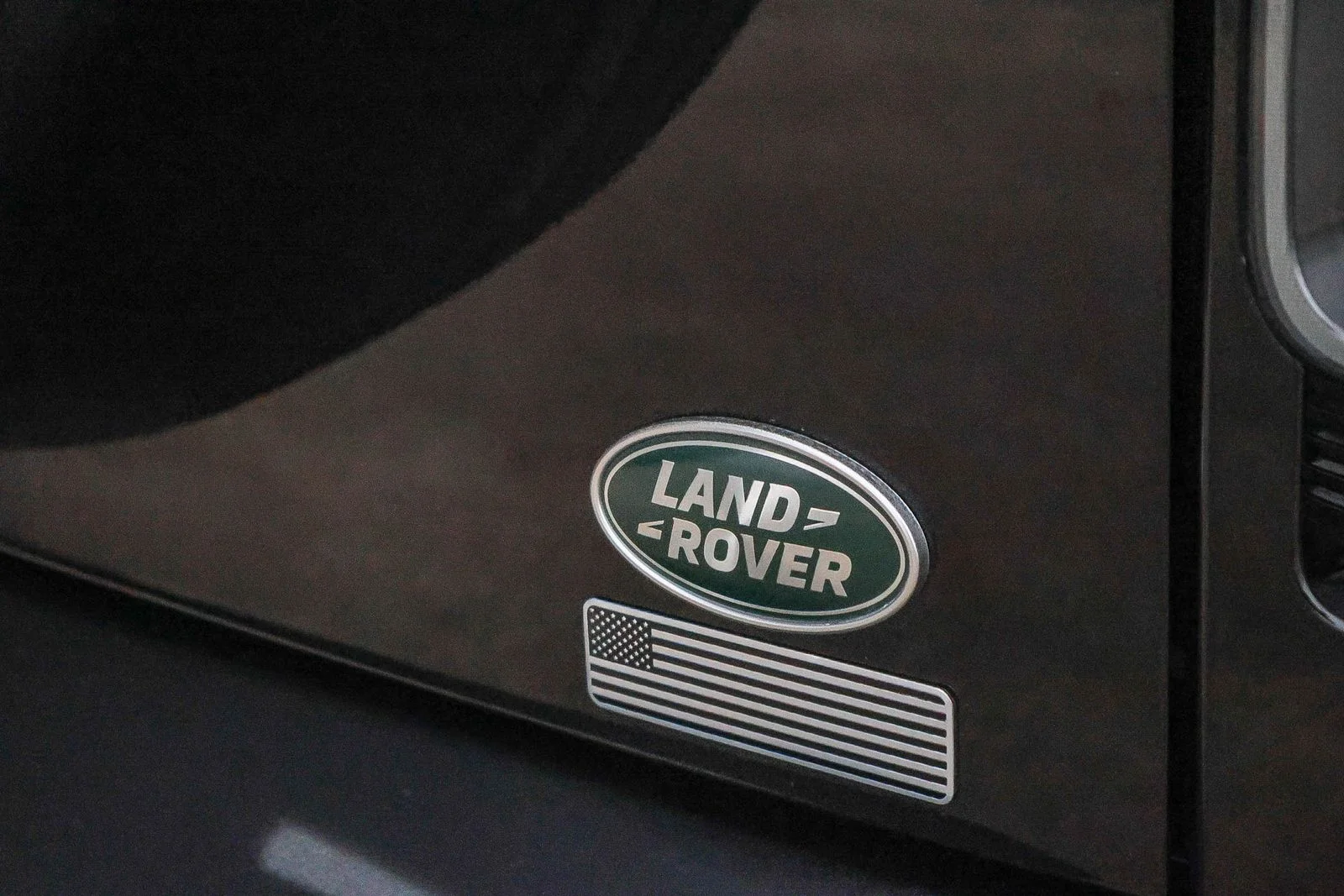 2023 Land Rover Defender X - Photo 12