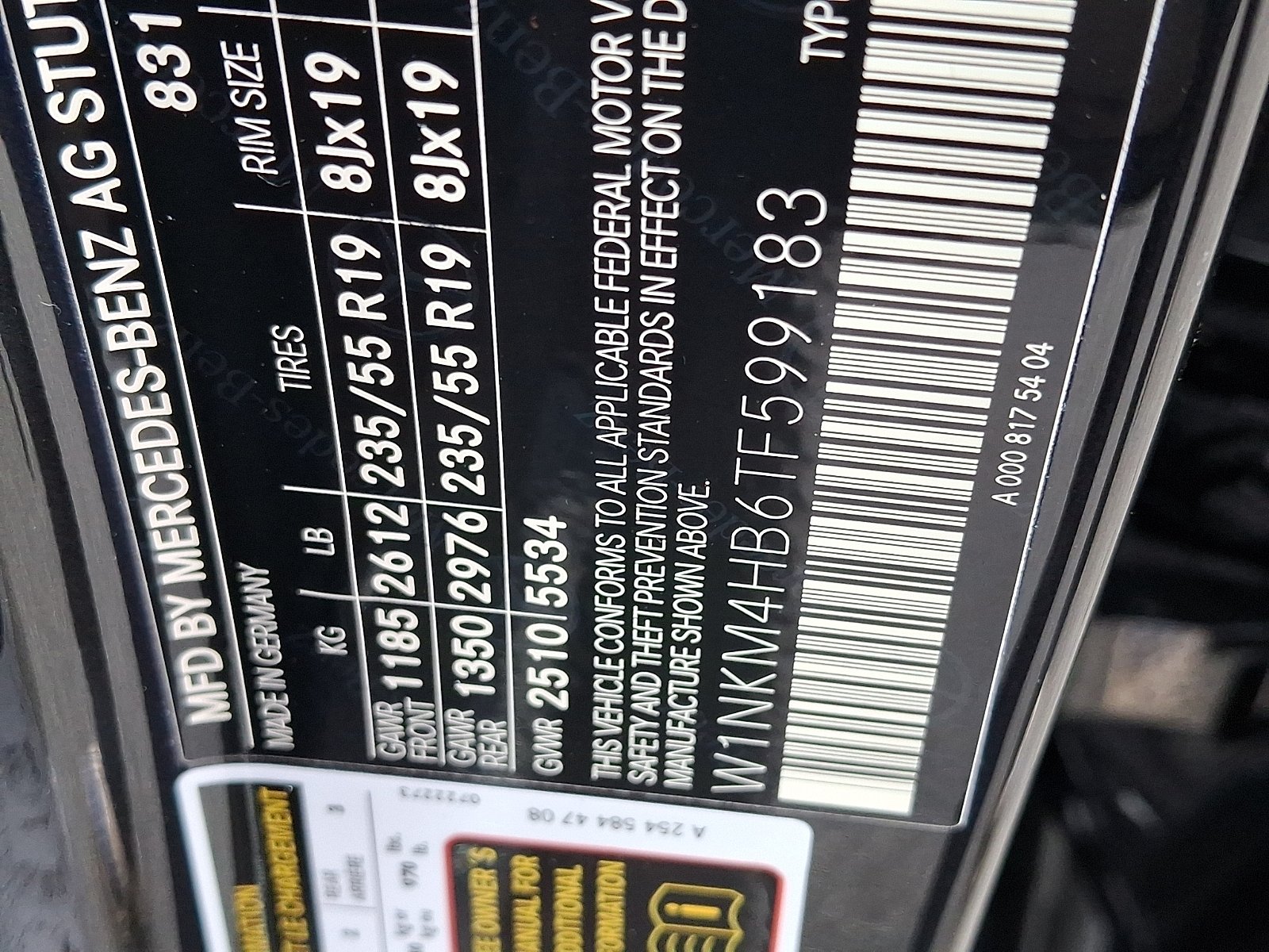 New 2026 Graphite Grey Metallic Mercedes-Benz GLC 300 image 16