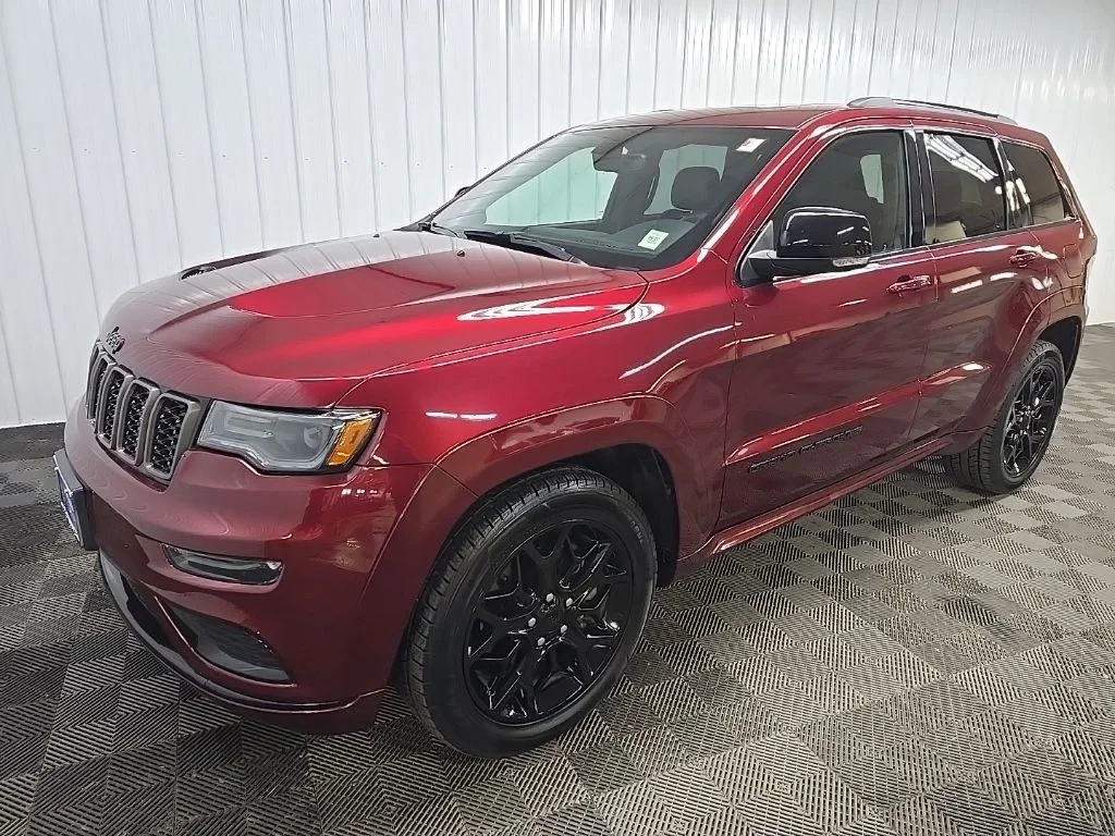 Used 2021 Red Jeep Limited X image 9