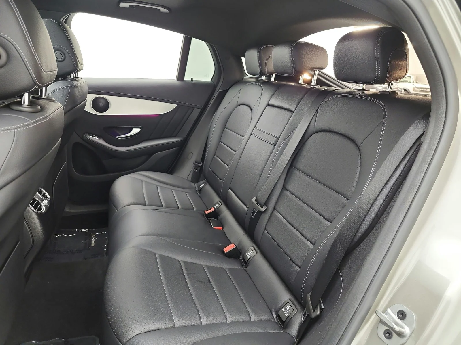 Used 2022 Mojave Silver Metallic Mercedes-Benz GLC 300 4MATIC® Coupe image 24