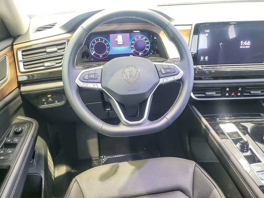 New 2026 Opal White Pearl Volkswagen 2.0T SE w/Technology image 11
