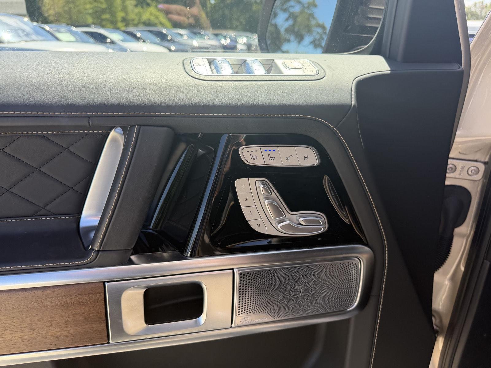 Certified Used 2025 MANUFAKTUR Desert Silver metallic Mercedes-Benz AMG® G 63 image 7