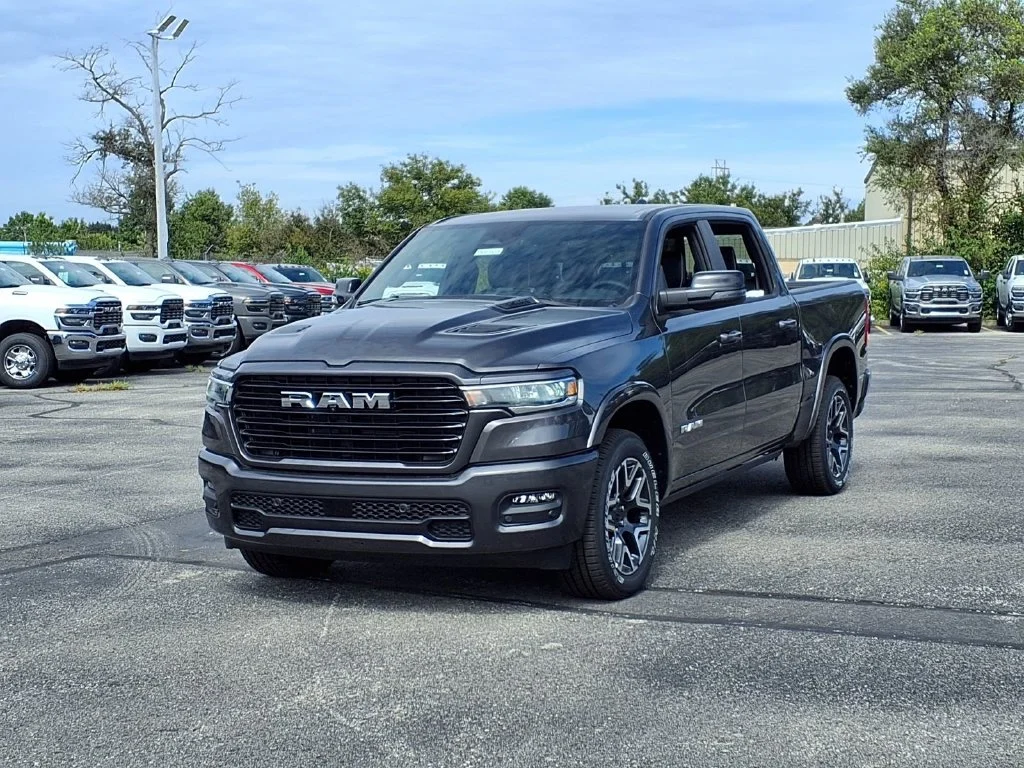 New 2026 Granite Crystal Metallic Clear-Coat Exterior Paint RAM Laramie image 2