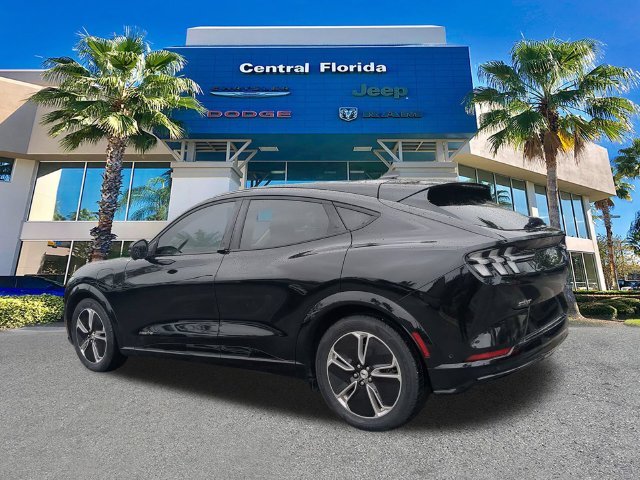 Used 2023 Black Ford Premium image 7