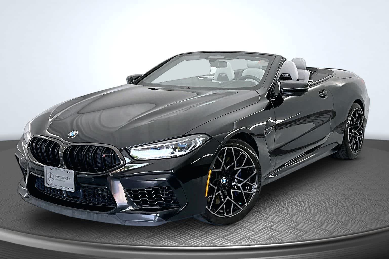 2024 BMW M8 Convertible Base