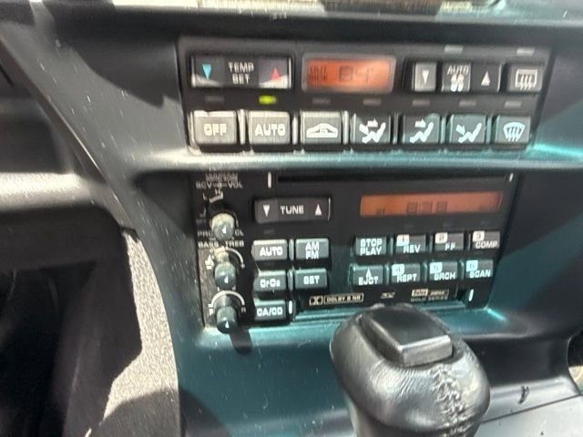 Used 1994 Red Chevrolet Base image 16