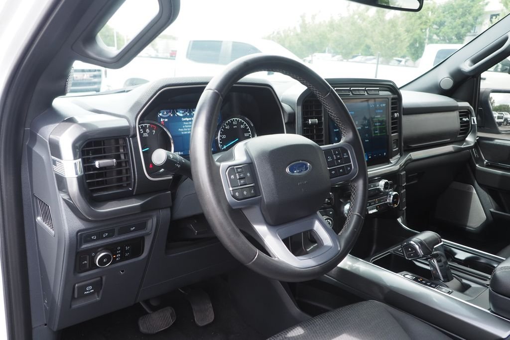 Used 2023 White Ford XLT image 12