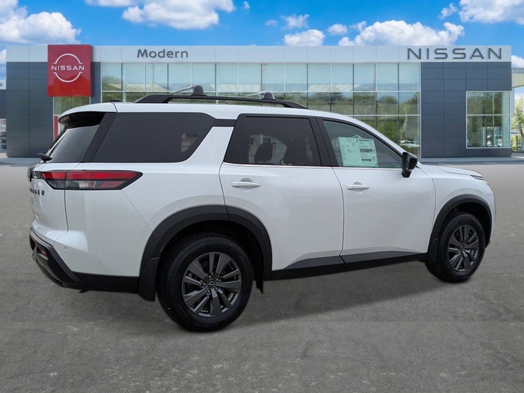 New 2026 Everest White Pearl Tricoat Nissan SV image 5