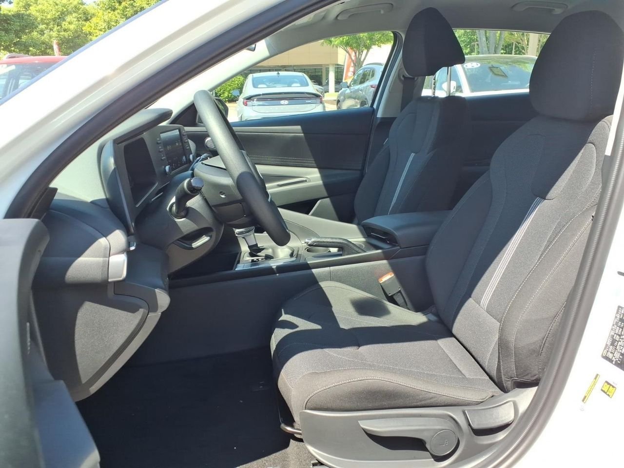 New 2026 Serenity White Hyundai SE image 13
