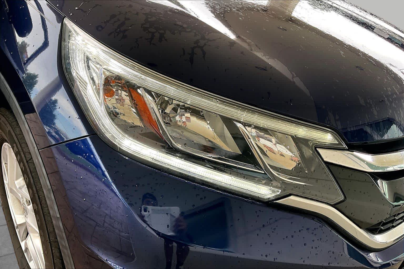 Used 2016 Obsidian Blue Pearl Honda EX-L image 26