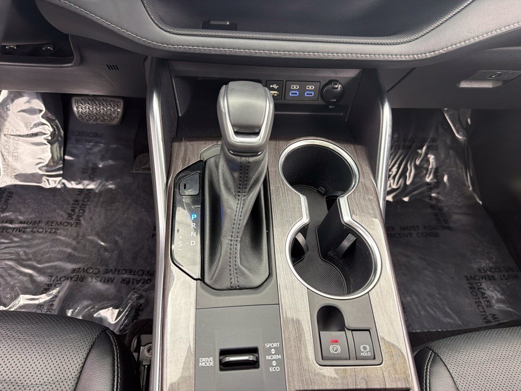Used 2022 Beige Toyota Platinum image 16
