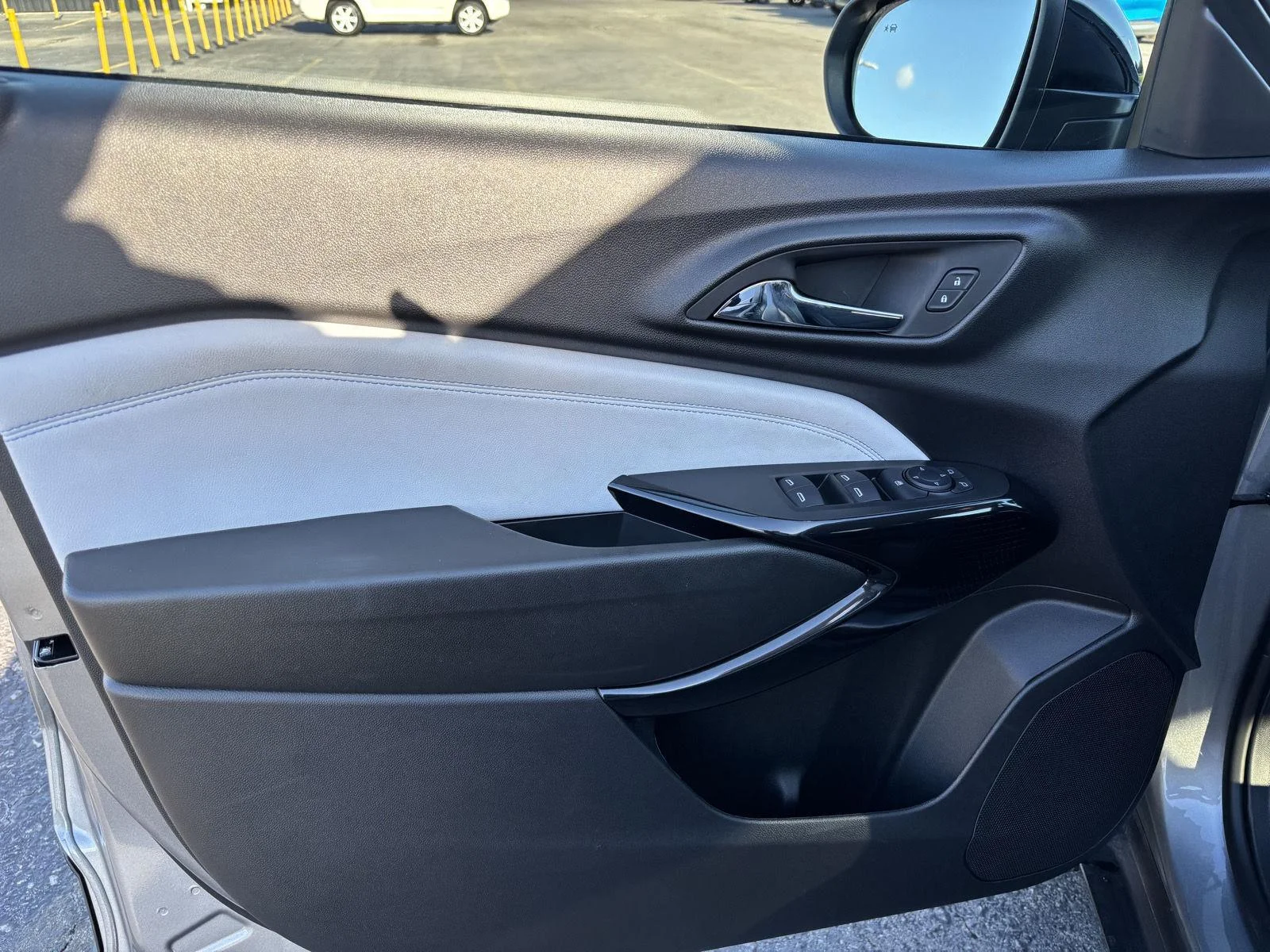 2026 Chevrolet Trax LT - Photo 39