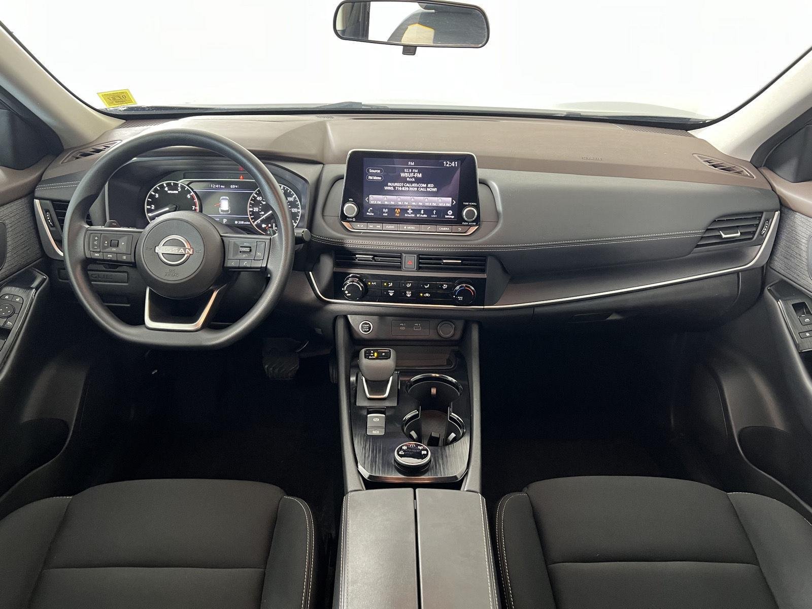 Used 2023 Gun Metallic Nissan S image 19