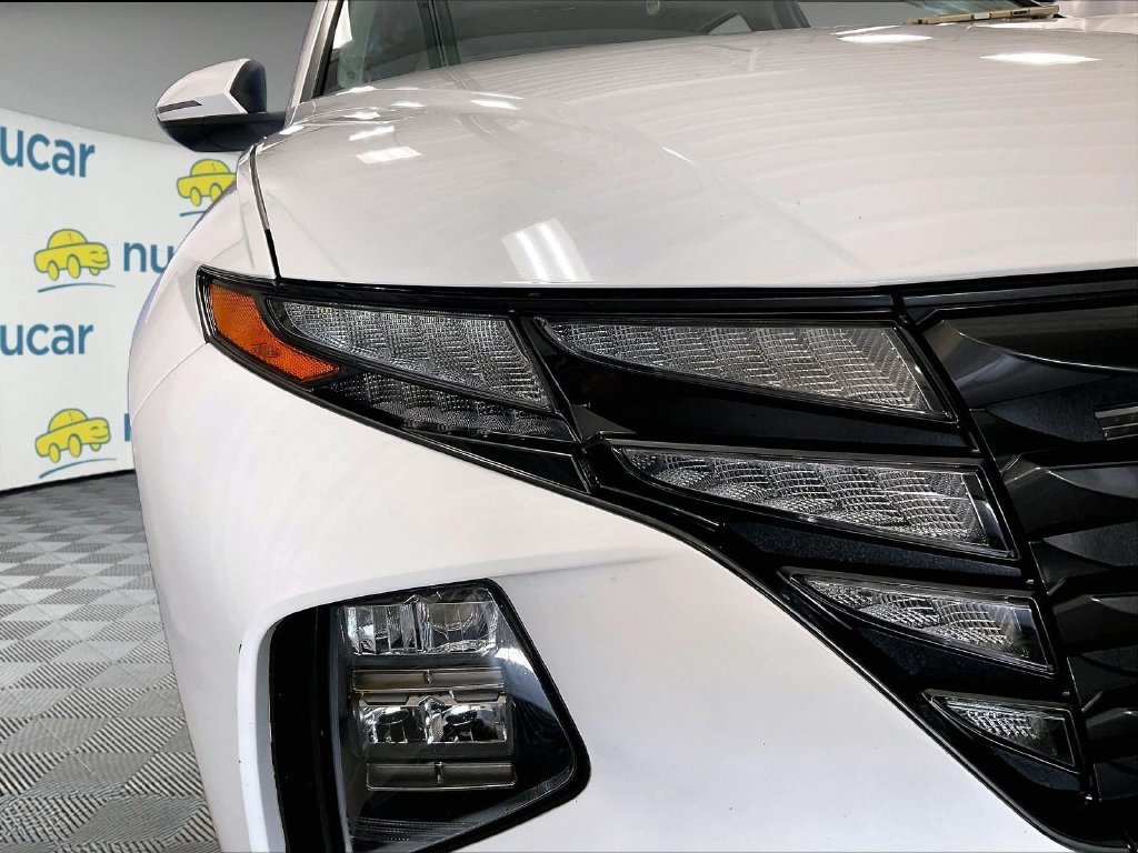 Used 2024 White Hyundai SEL image 34