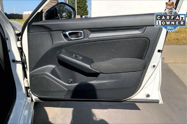 Used 2025 White Honda Sport image 23