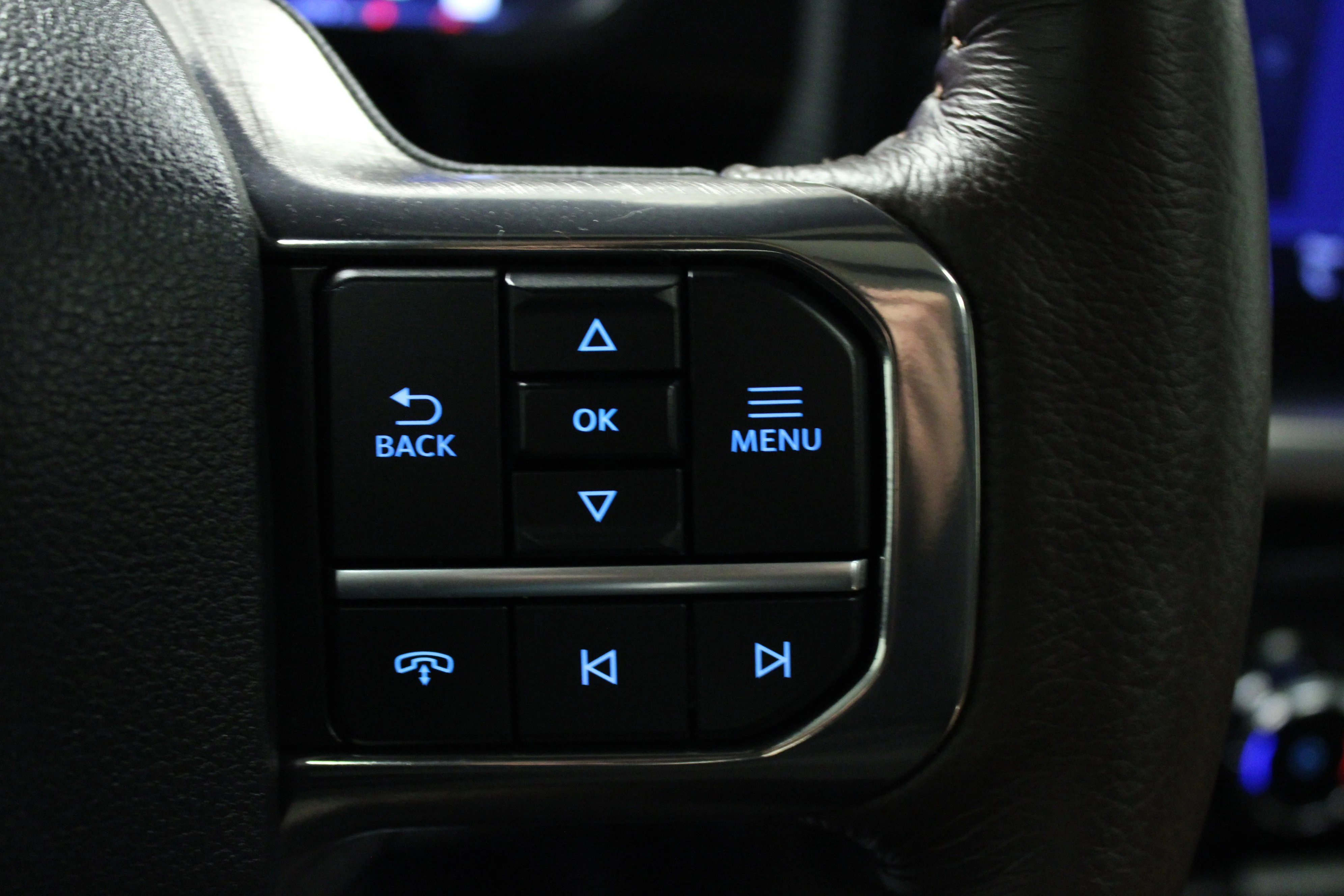 Used 2025 Star White Metallic Tri-Coat Ford King Ranch image 23