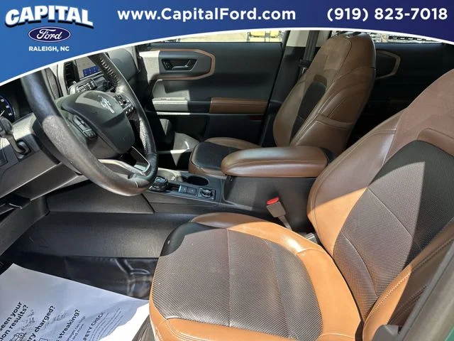 Used 2023 Green Ford Badlands image 19