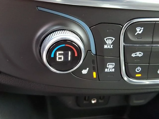 Used 2022 Black Chevrolet LT image 25