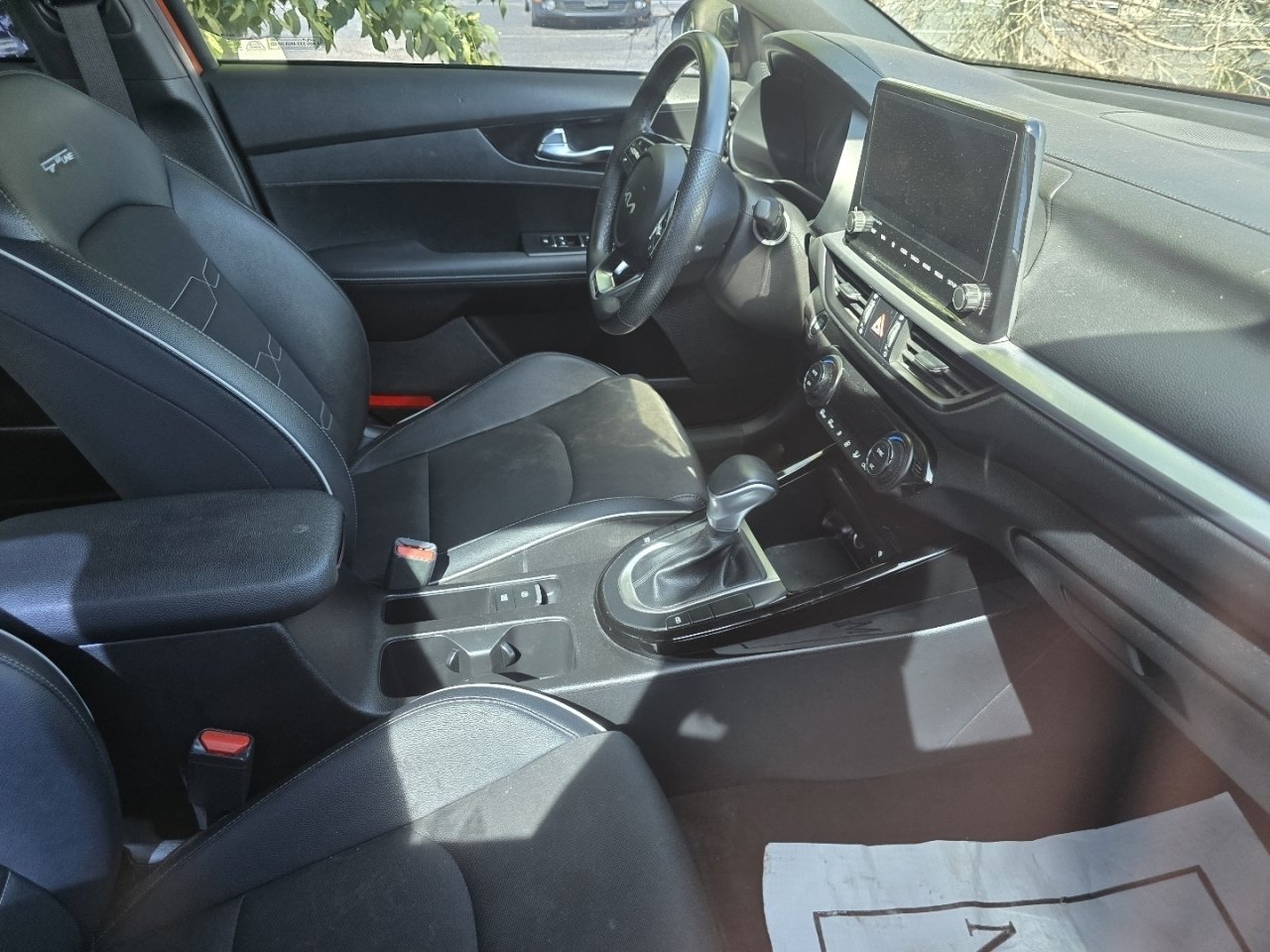 2023 Kia Forte GT-Line - Photo 14