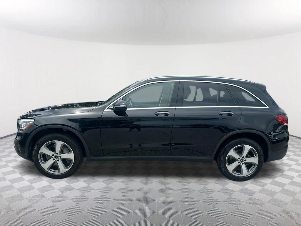 Used 2020  Mercedes-Benz GLC 300 image 8