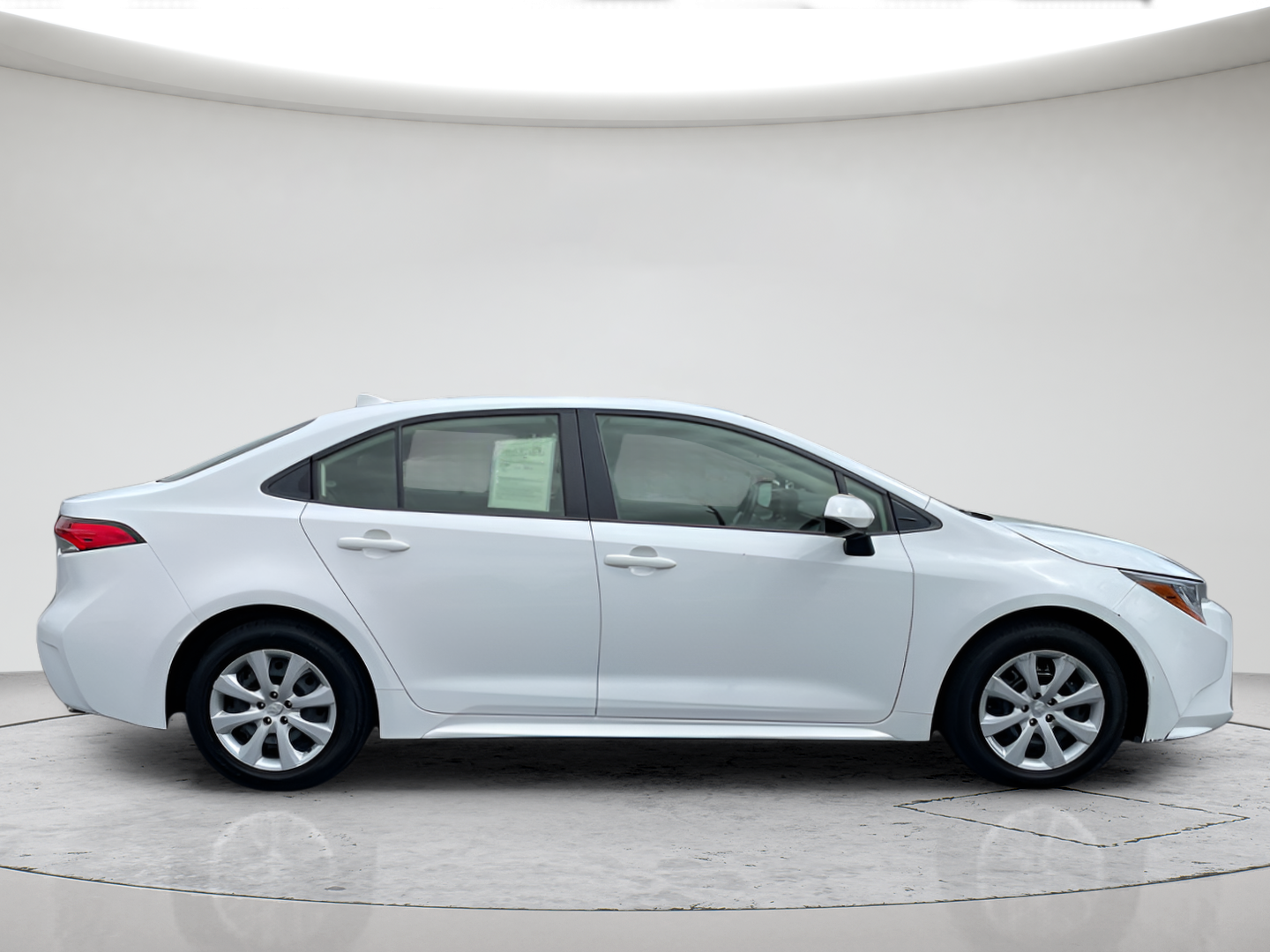 Certified 2022 Toyota Corolla LE with VIN JTDEPMAE9N3020689 for sale in Union Gap, WA