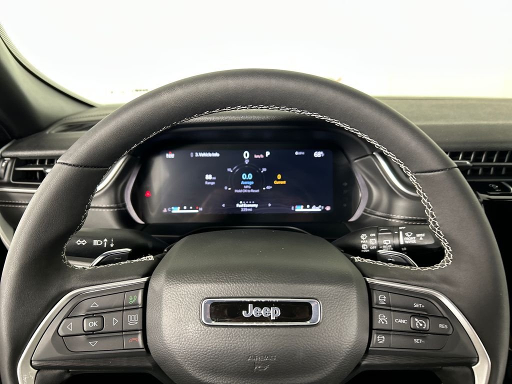 Used 2025 Red Jeep Altitude image 12