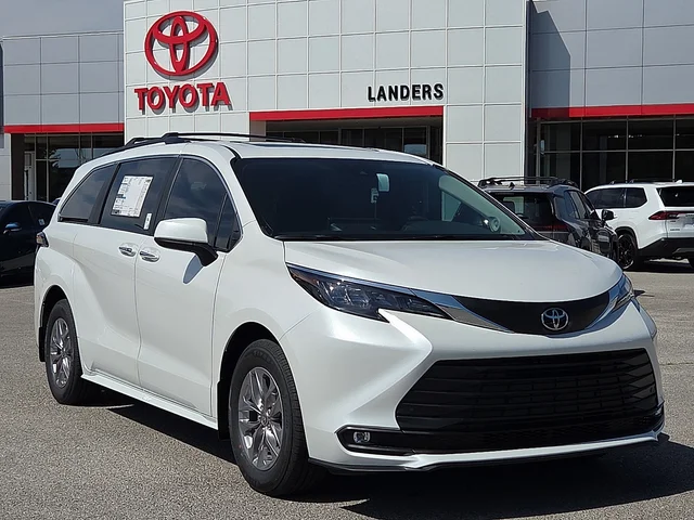 2026 Toyota Sienna XLE
