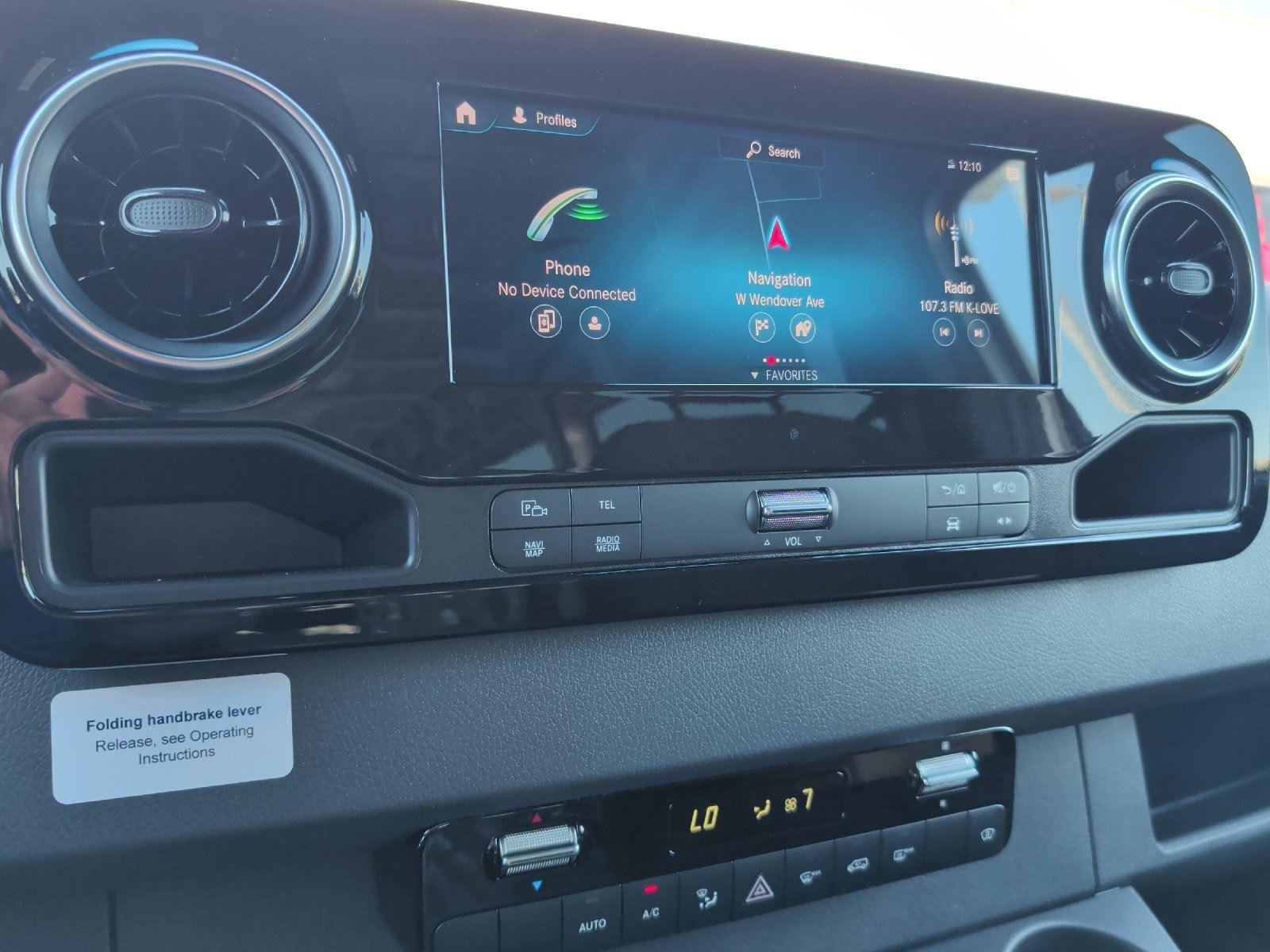 Used 2022 Iridium Silver Mercedes-Benz  image 23