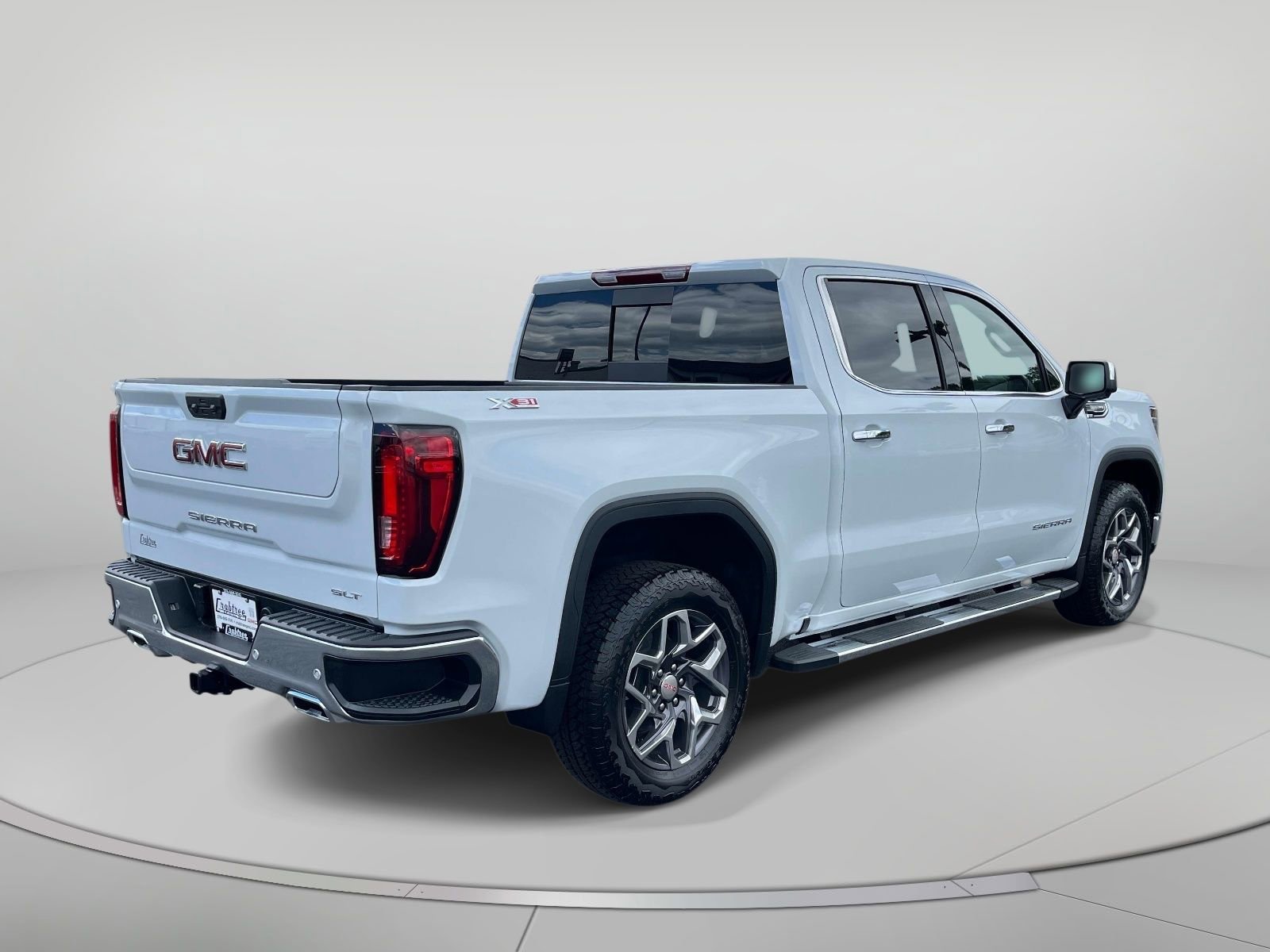 New 2026 Glacier White Tricoat GMC SLT image 3