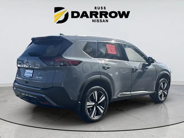 Used 2023 Gray Nissan SL image 6