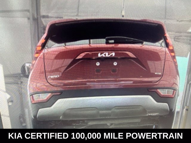 Used 2024 Red Kia LX image 10