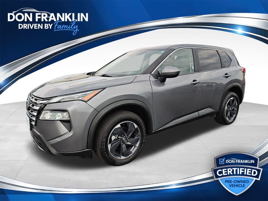 Used 2025 Gray Nissan SV image 1