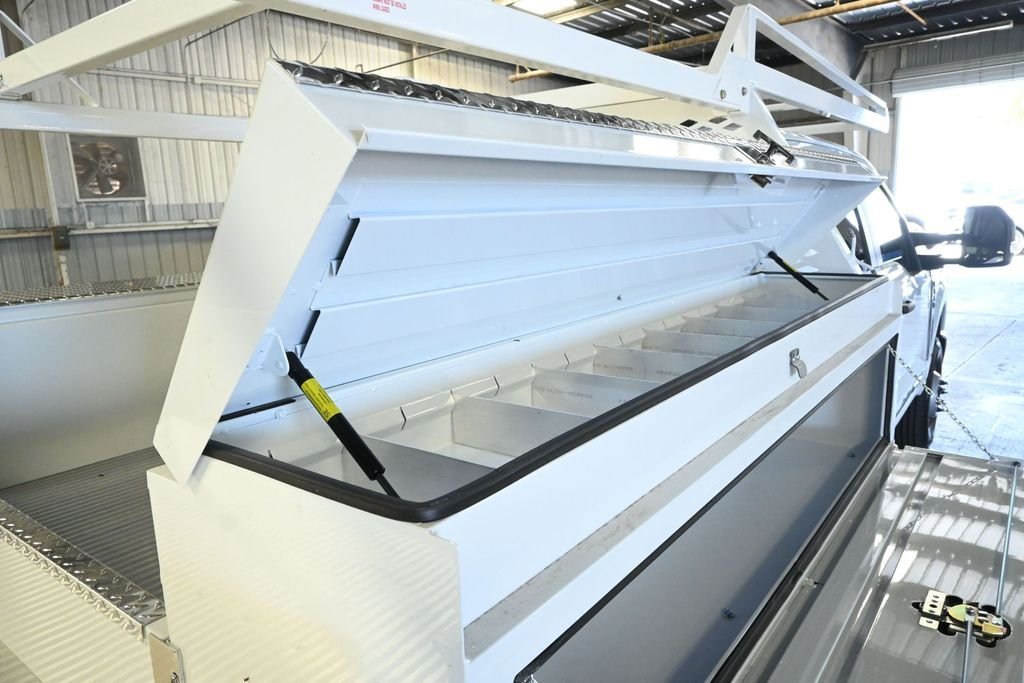 New 2026 Oxford White Ford XL image 30