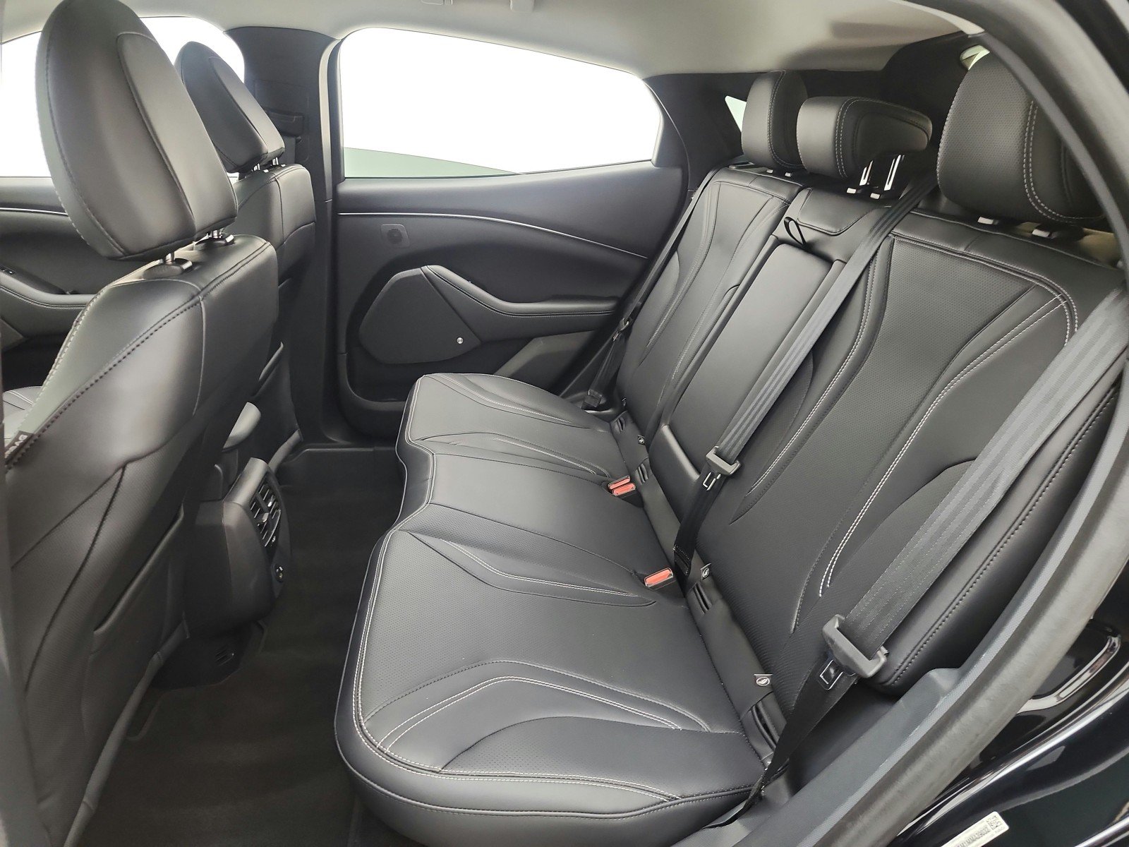 Used 2021 Shadow Black Ford Premium RWD image 13